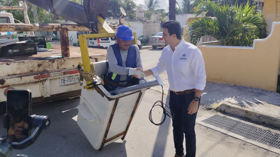 Renuevan luminarias en Chelem y Chuburna